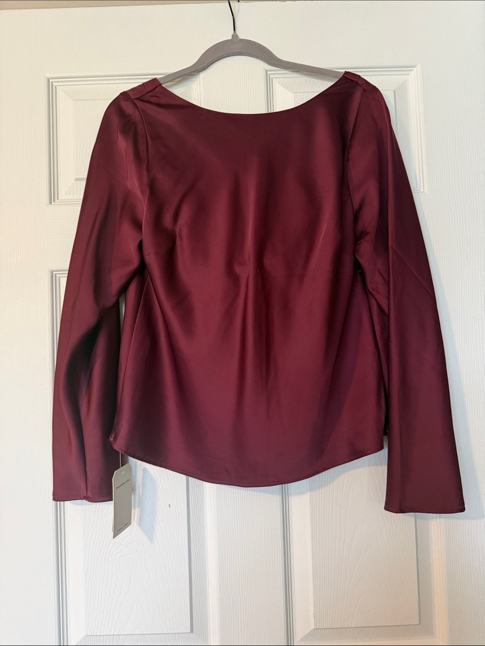 NWT. Abercrombie & Fitch Long Sleeve Satin Top